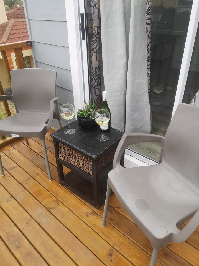 Lovely 2 Bedroom With Balcony And A View! Apartment